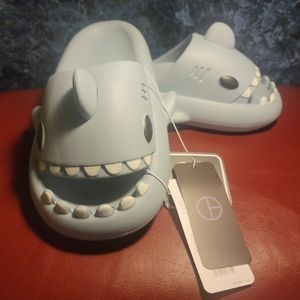 NWT Fun Slip on Shark Shoes